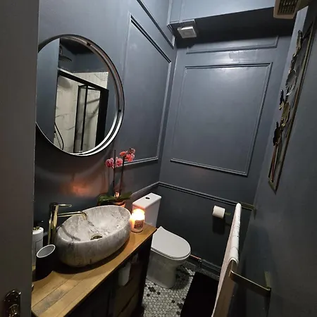 Appartamento 1 Minute To Everywhere! Centre *