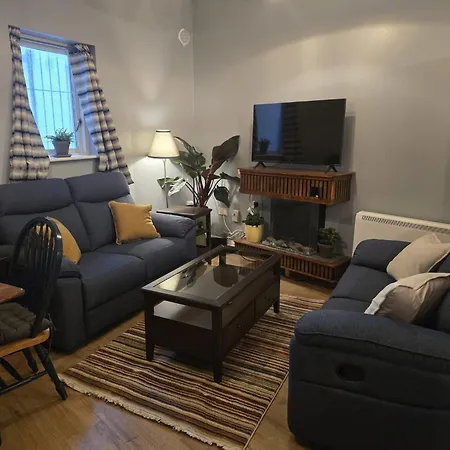 Apartamento 1 Minute To Everywhere! Centre Galway